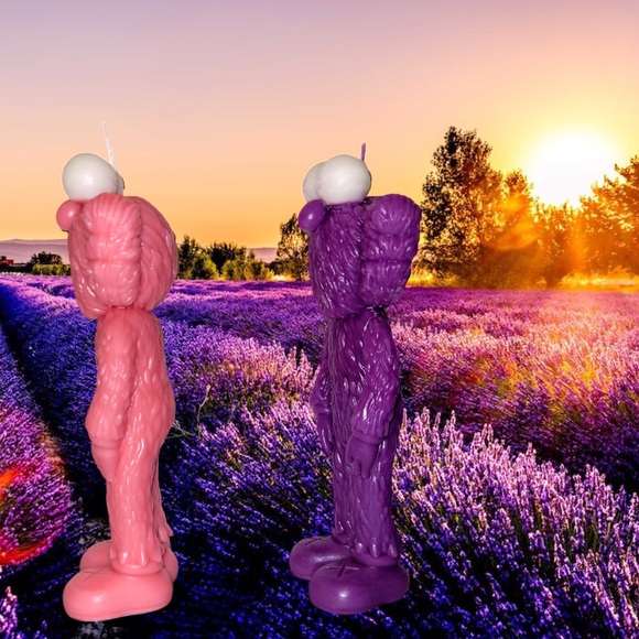 Designer Art Custom Hand Poured Kaws Candle BFF Gift Set - Picture 3 of 14